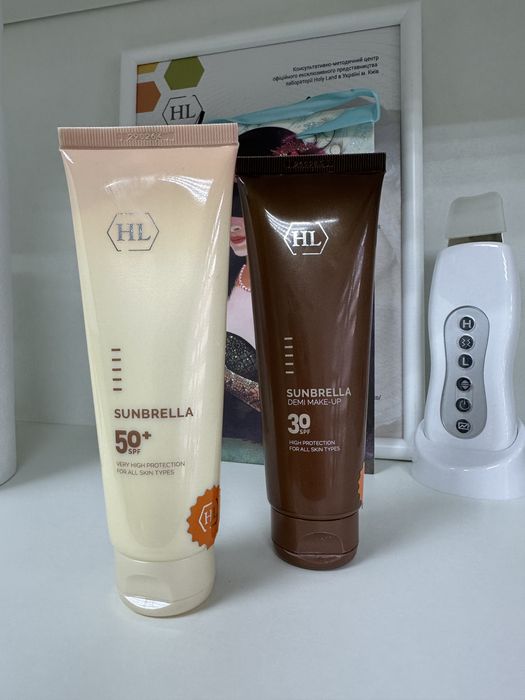 Продаж офіційної косметики бренду Holy land