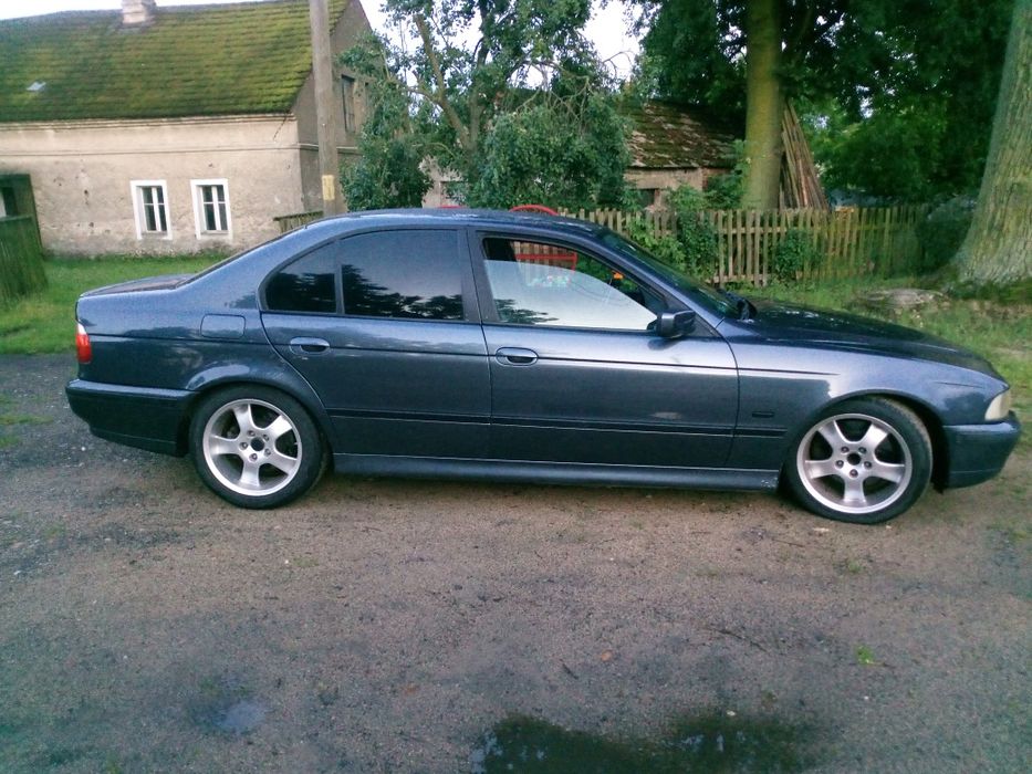 BMW E39 V8 Manual