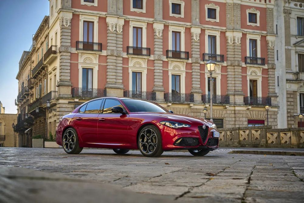 Alfa Romeo Giulia 2.2 D Sprint AT8