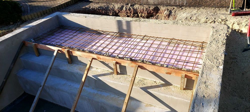 Komplesowa budowa basenów