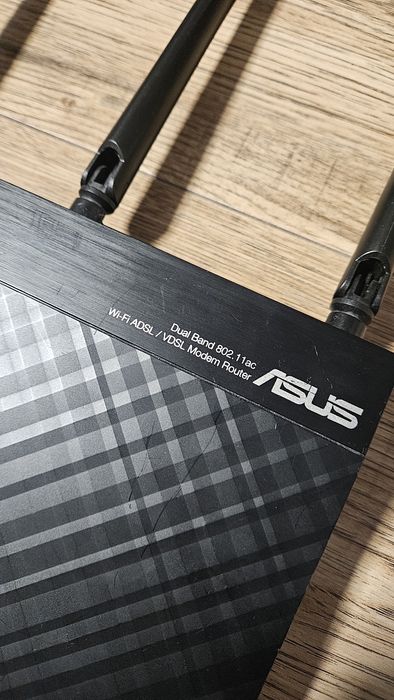 Router Asus DSL-A51