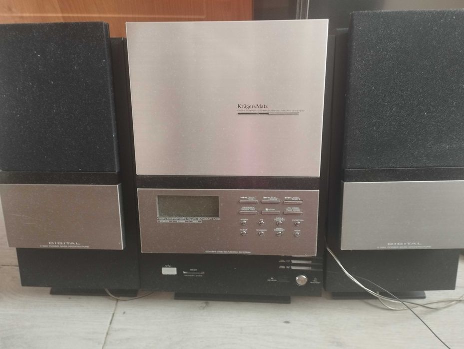 Mini wieża Kruger and matz