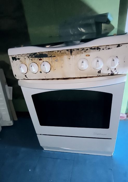 Электрическая плита Hansa 60х60