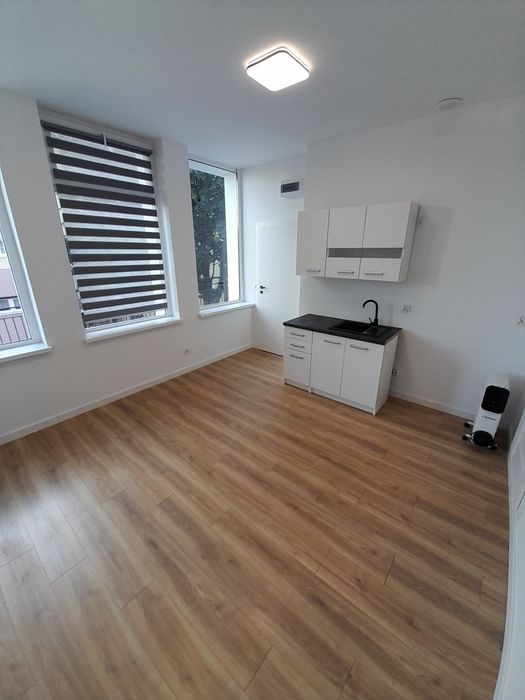 Lokal uslugowy biurowy użytkowy 18 m2 po remoncie