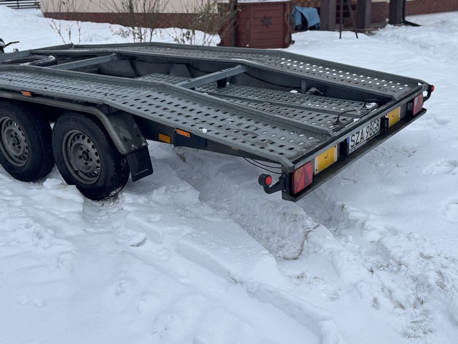 Wynajem Przyczepa Laweta Niewiadów BR 2 DMC 2500 Ladowność 1950