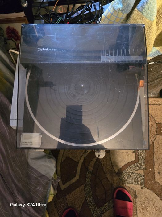 Sprzedam sprawny gramofon technics SL-3 nowa igła i paski