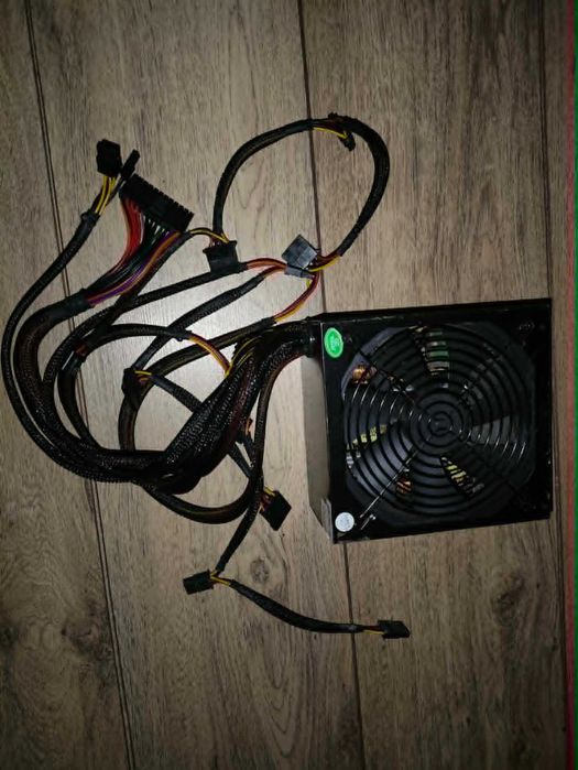 zasilacz techsolo stp-650 650W