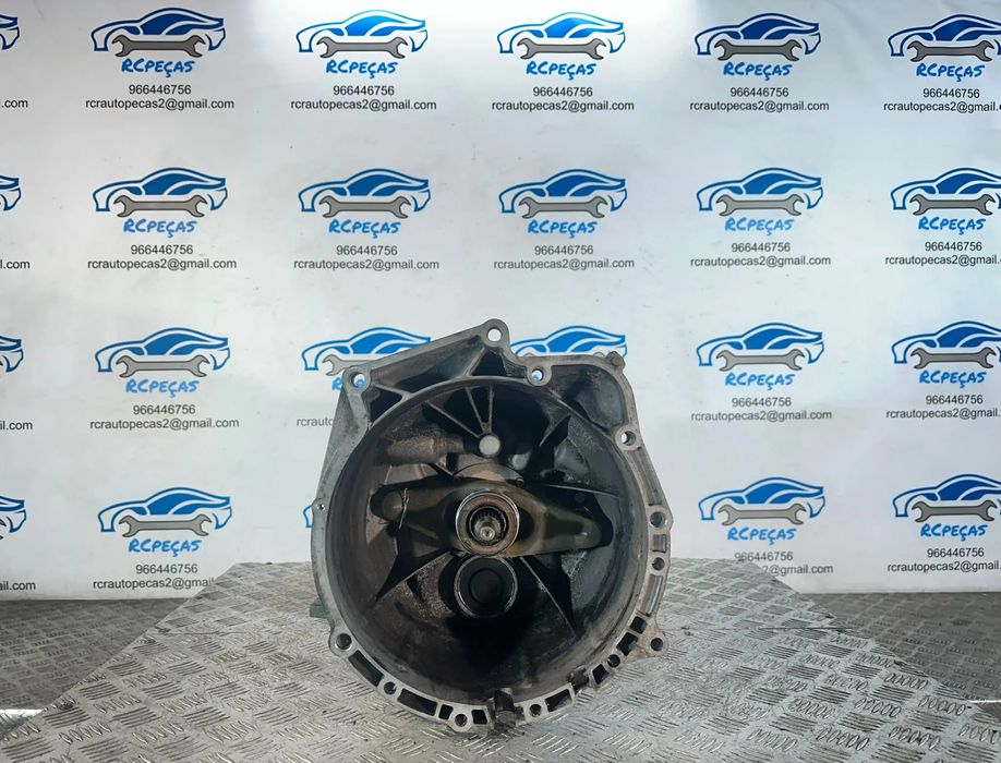 Caixa 6 Velocidades HES ZF BMW 120D 320D Serie 1 3 5 GS6-37DZ 7562730