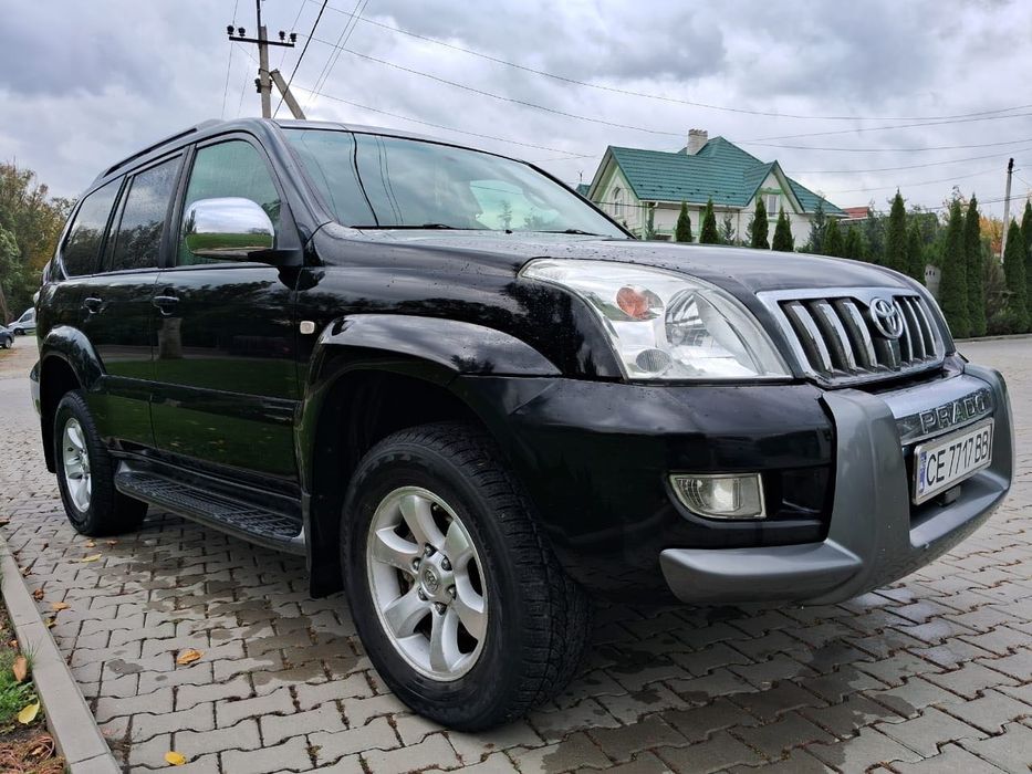 Автомобіль Toyota Land Cruiser Prado