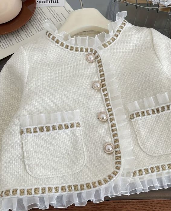 Костюм для дівчинки