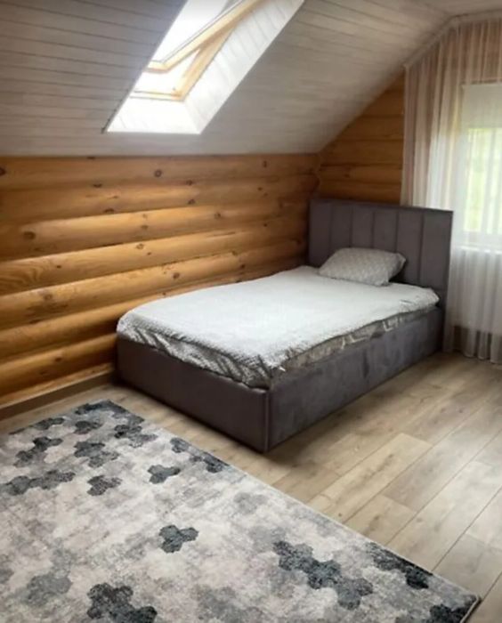 Продаж 2 поверхового будинку з ділянкою на 7.09 сот., Чистилів