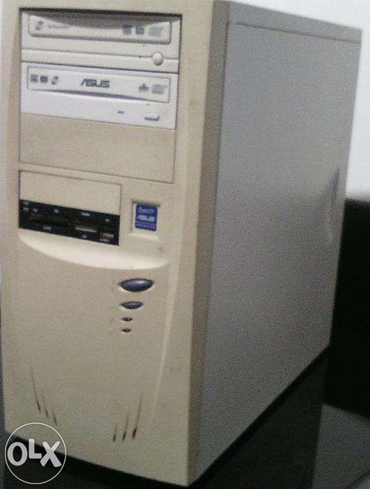 ASUS PC Tower with UEFI BIOS + LCD Monitor64585473224706122