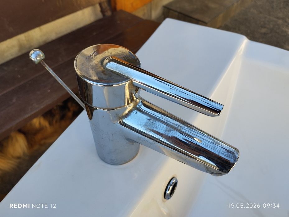 Умывальник с пьедесталом PORTA  и смесителем Grohe