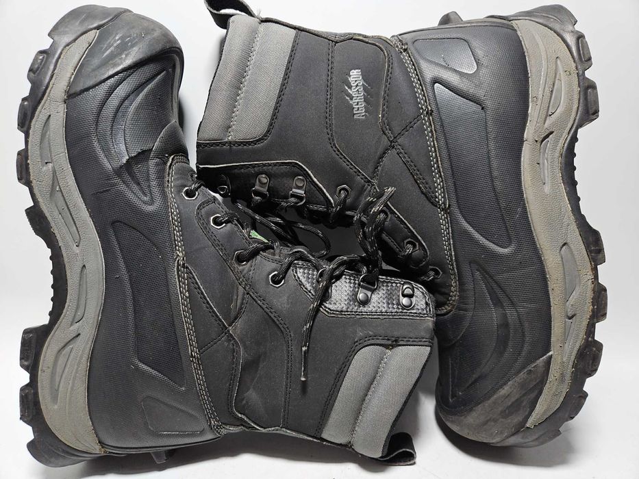 Buty robocze zimowe AMERYKAŃSKIE AGGRESSOR rozmiar 43 wkładka 28,5 cm