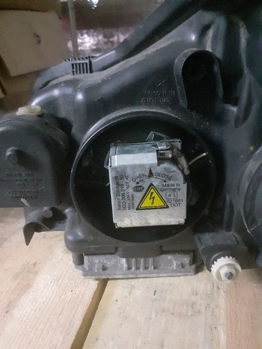 Farol passageiro renault espace 2004 xenon