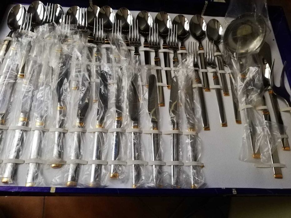 Faqueiros e Talheres