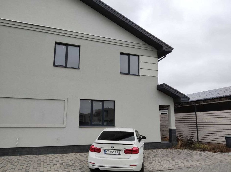 Продам 3-к двухэтажную квартиру в таунхаусе АСЖД " Золотые Ключи "