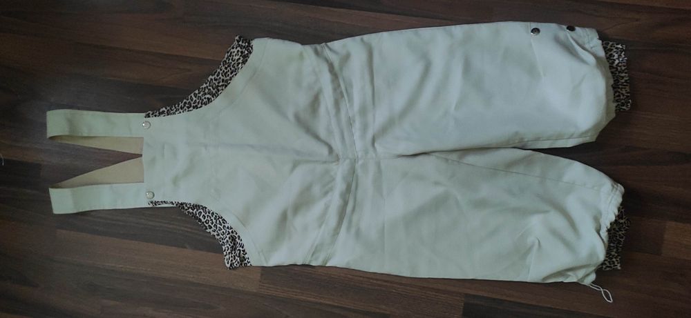 Дуже зручний комбінезон для вагітних