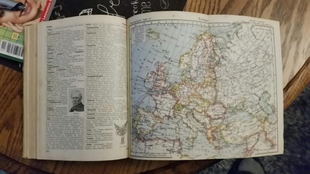 Knaurs Lexikon A-Z