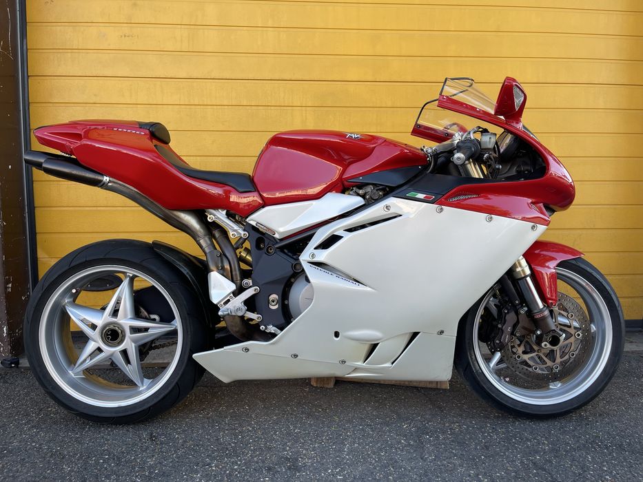 Mv agusta F4 1000 1+1