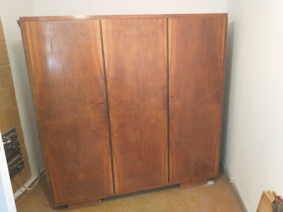 Zabytkowa szafa 1959r