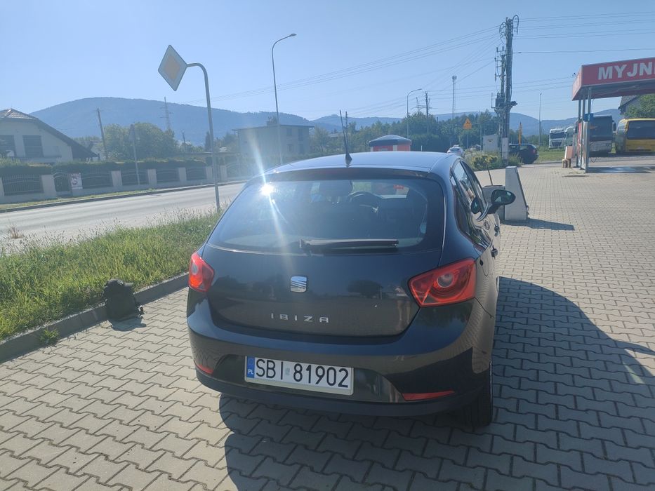 Seat Ibiza 2008 r. 1.4 hatchback manual