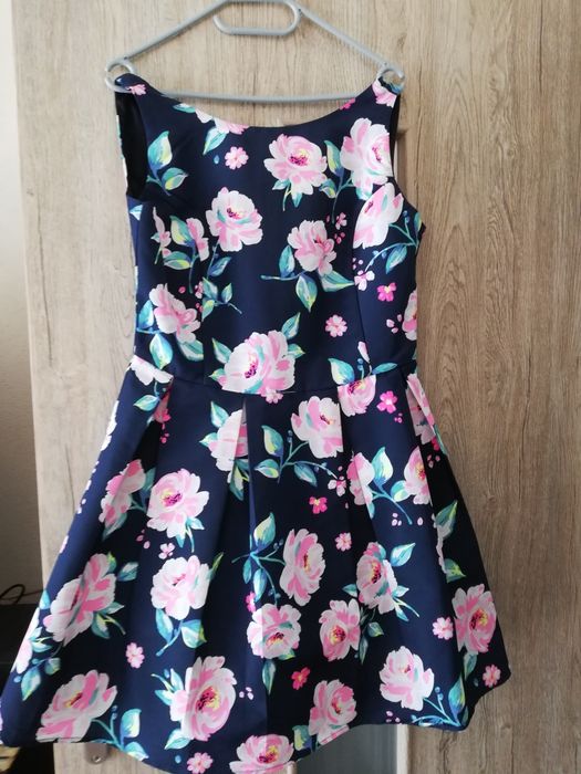 Sukienka SINSAY r. L