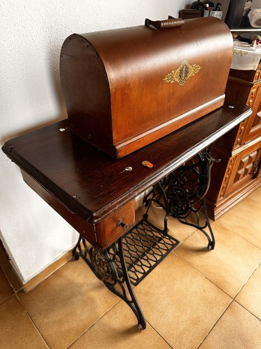 Centennial Singer Sewing Machine