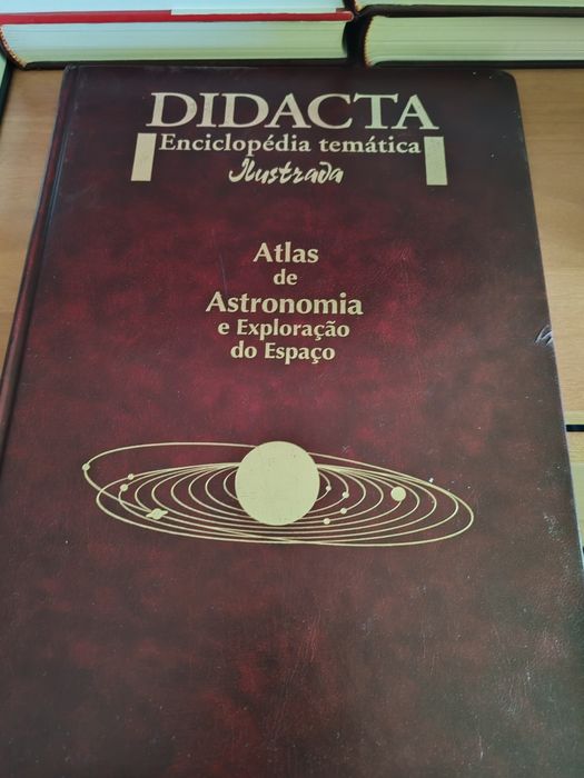 Livros enciclopédias