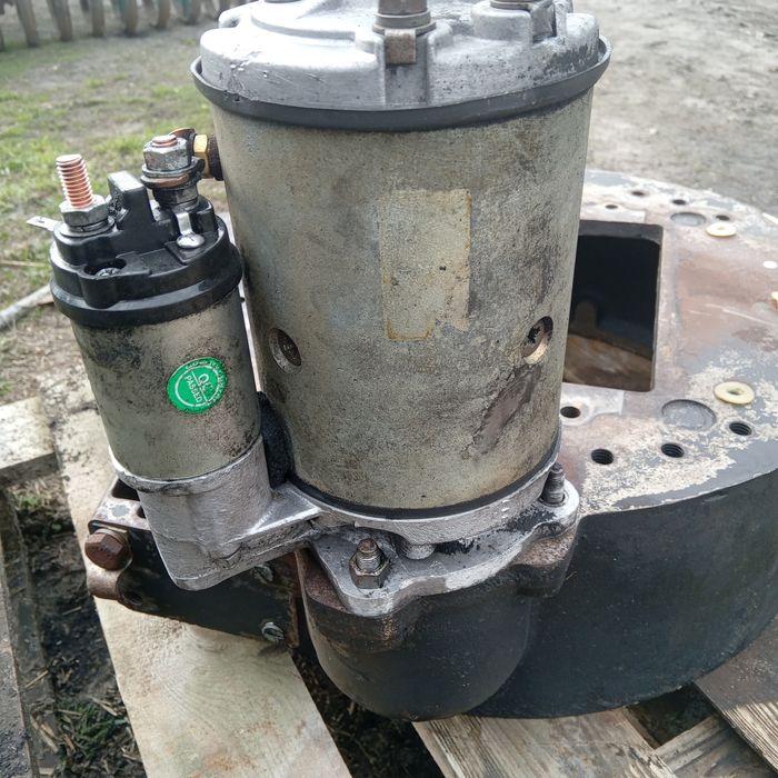 Rozrusznik do silnika Perkins typ 1004