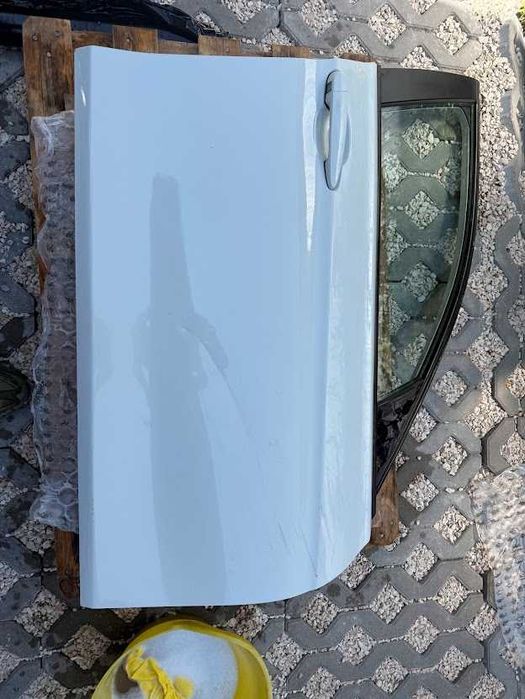 Drzwi prawe przednie pasażera BMW F30 A300 Alpinweiss 3 komplet