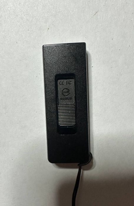 Чорна флешка 16 GB SP