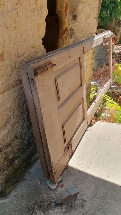 Portas de madeira exteriores grandes