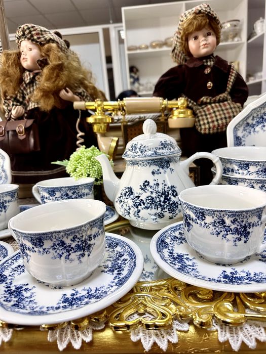 Чайно столовий сервіз