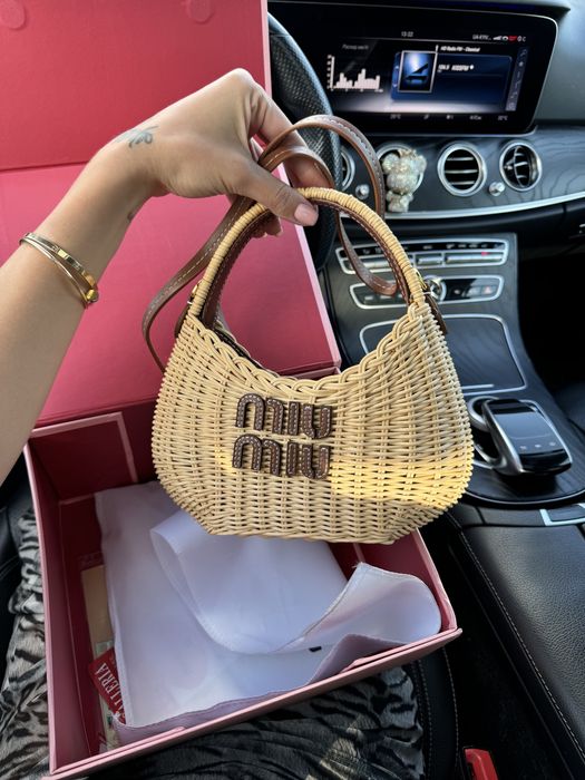 Сумка Miu Miu літня