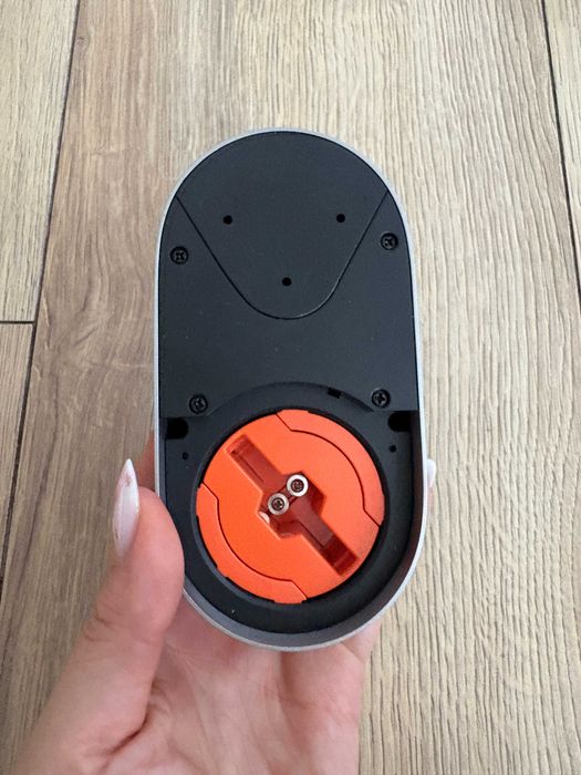 Elektryczny zamek do drzwi SwitchBot Lock Ultra