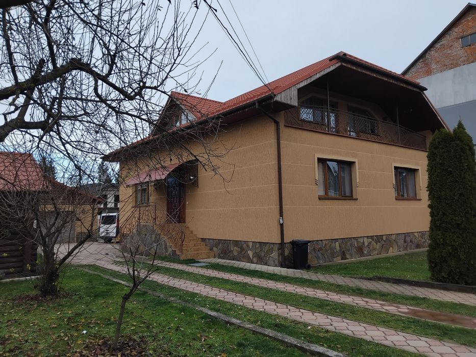 Продаю гарний будинок у затишному місці Свалява Закарпатської області