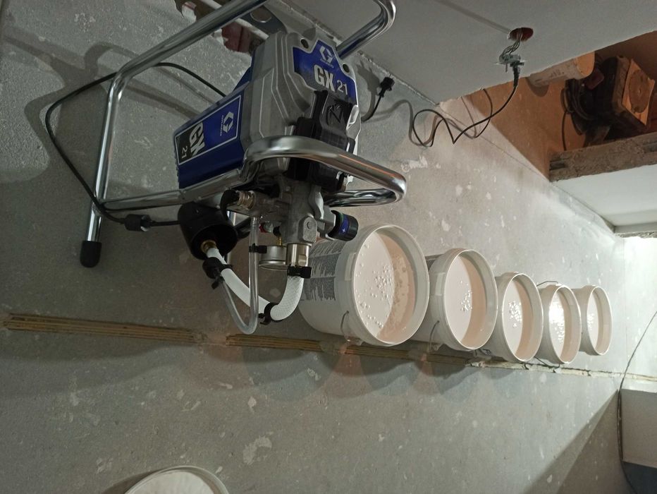 Szpachlowanie, malowanie agregatem. Gładzie najtaniej z materiałem !!!