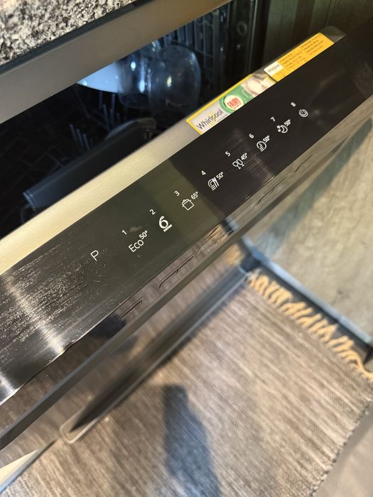 Máquina de lavar loiça whirlpool powerclean 6th sense