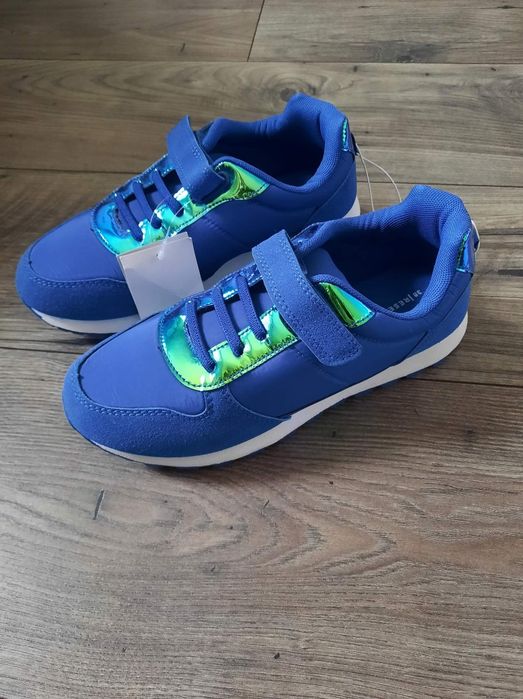 Nowe buty  Reserved rozmiaru 38