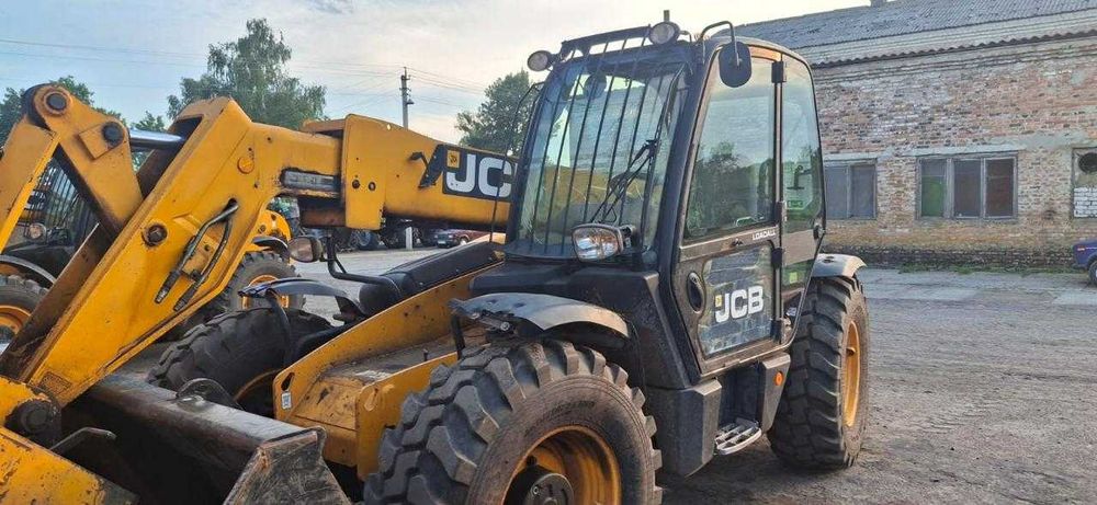 Навантажувач JCB 531-70 AGRI SUPER
