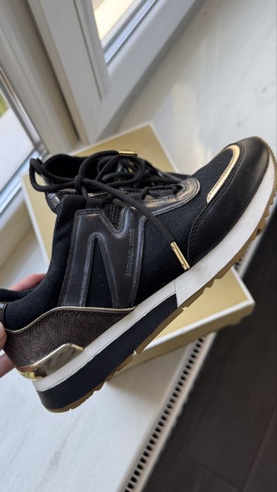 Кросівки оригінал Michael Kors 38.5