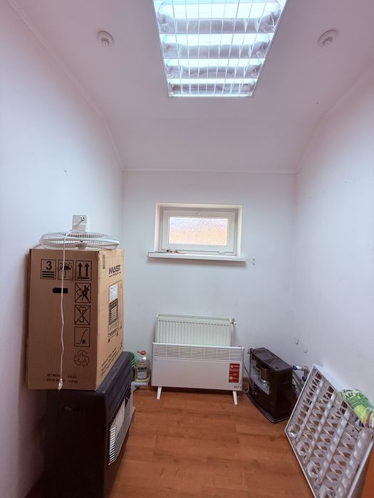 Приміщення на площі Петефі