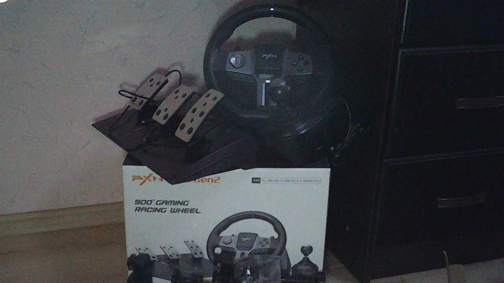 Игровой руль PXN V9 GEN2 с педалями и коробкой передач