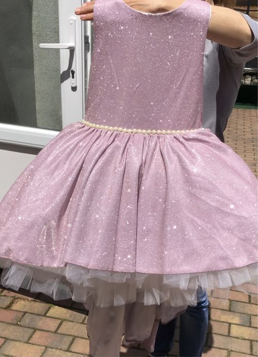 Нарядна сукня, плаття 122-128 см вік 6-7 років