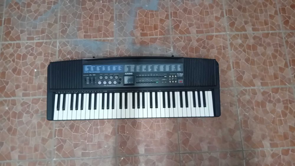 casio tone bank keyboard ct 657 (TECLADO) + cabo
