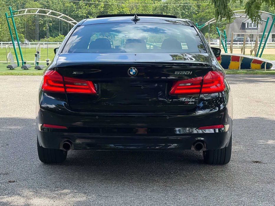 BMW 530i      2017