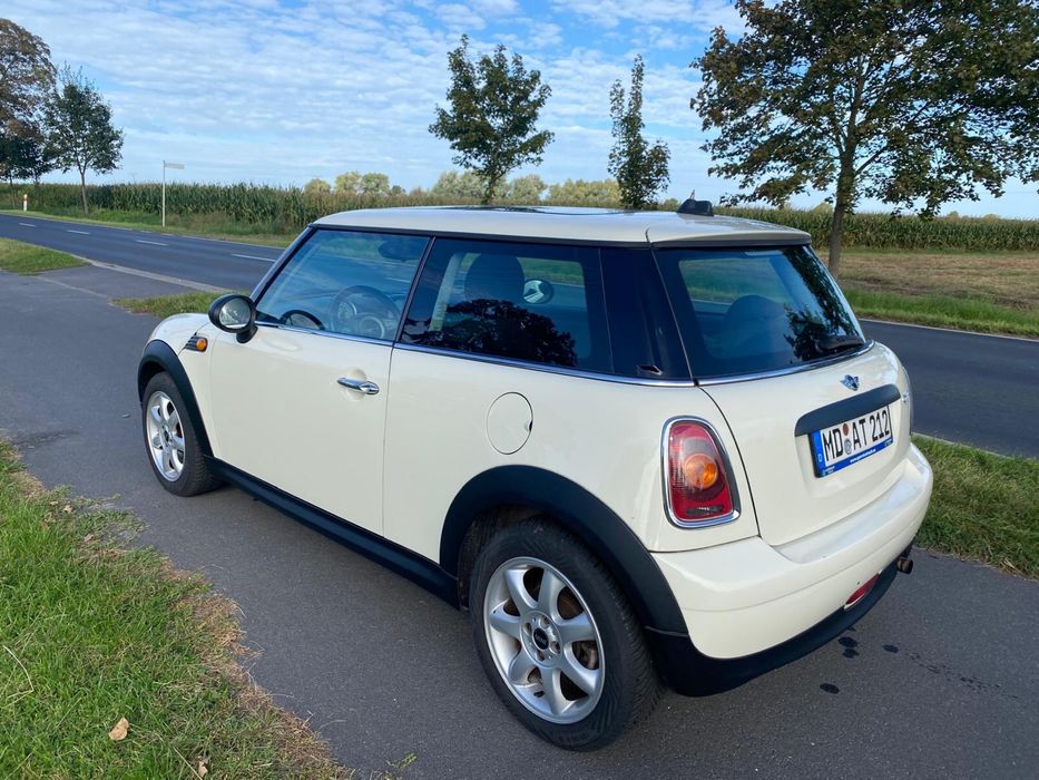 Mini One 1.4 benzyna