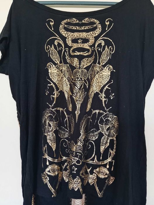 T-shirt preta Sahoco