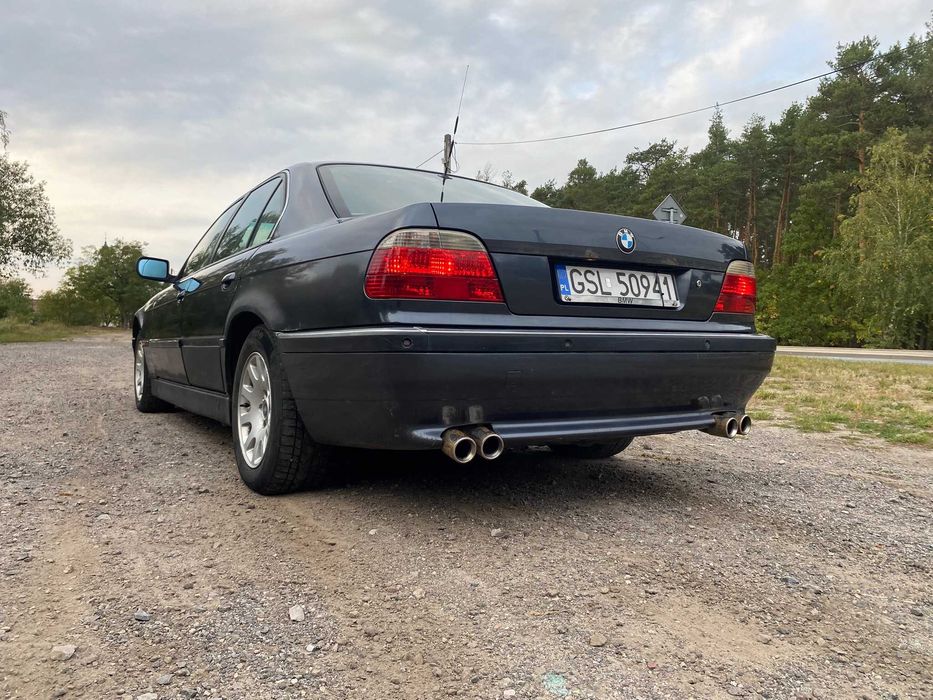 BMW Seria 7